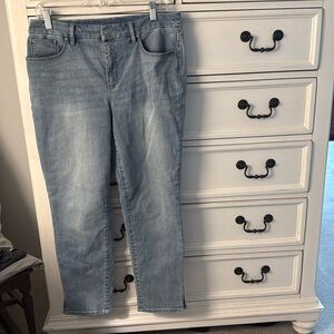 Chico's So Slimming Girlfriend Slim Leg Ankle Jeans Size 1 or 8